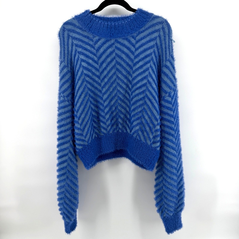 Sugar+Lips Sweater Fuzzy Chevron L Blue Womens NWT Cropped Eyelash Knit Pullover